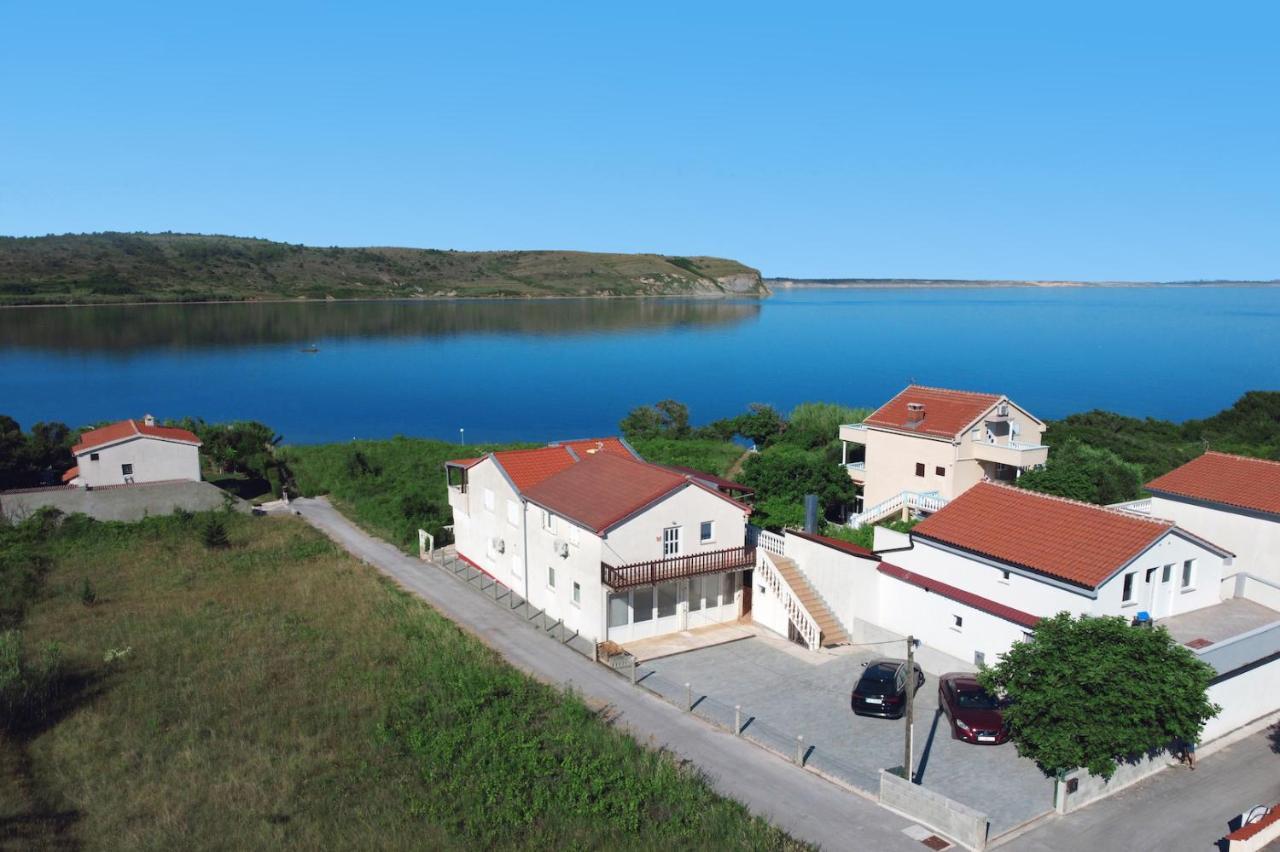 Villa Sabina - Apartments Kroatien Razanac Exterior photo