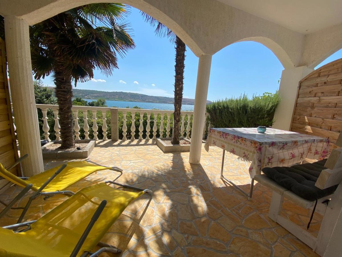 Villa Sabina - Apartments Kroatien Razanac Exterior photo
